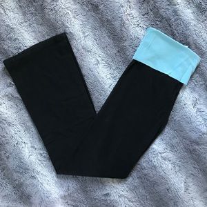 Black Victoria’s Secret Yoga Pants